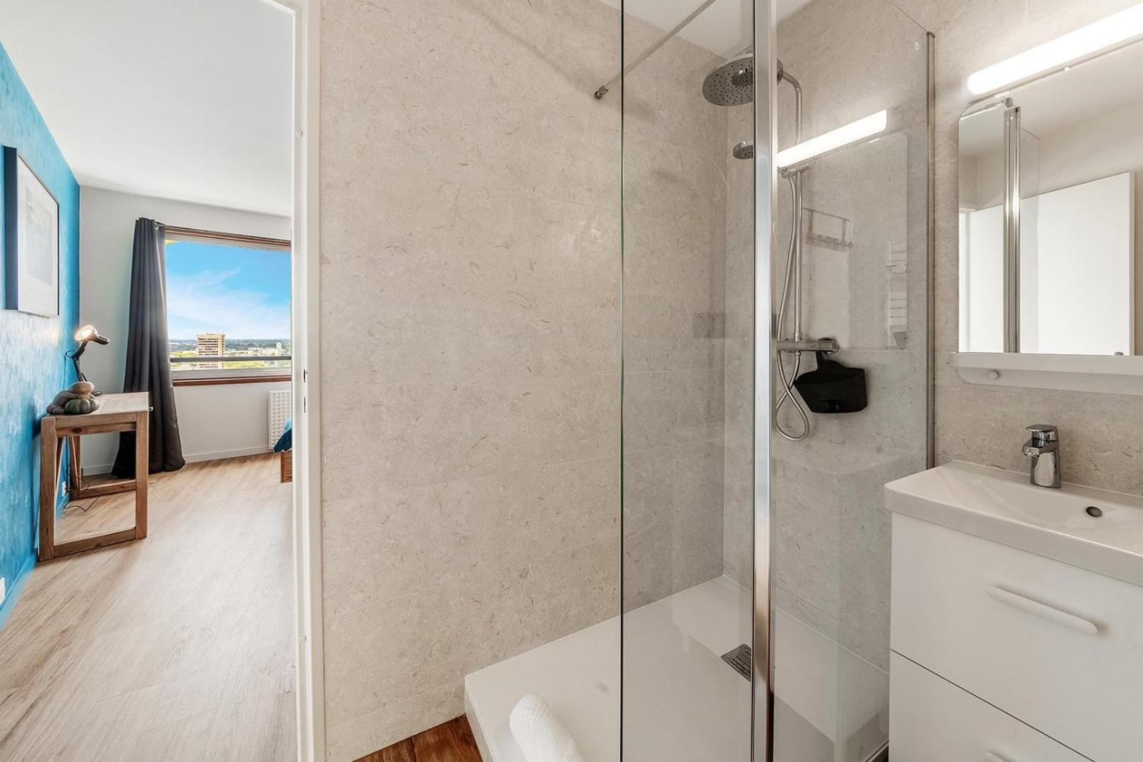 Bellevue, Appartement T2, Terrasse & Parking Ρεν Εξωτερικό φωτογραφία